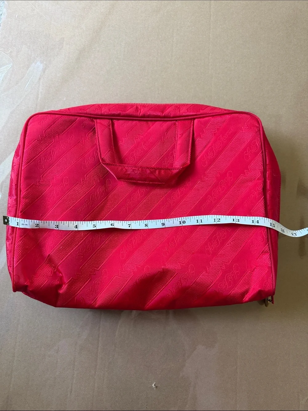 Saks Fifth Avenue travel cosmetics bag